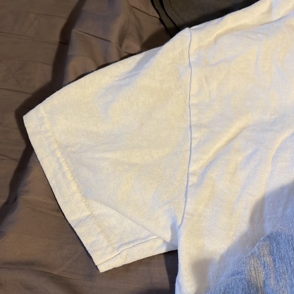 T shirt bundle - Picture 3 of 7